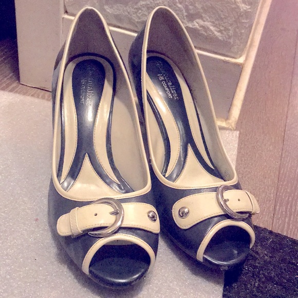 Navy Nautical PeepToe Heels - Picture 3 of 4